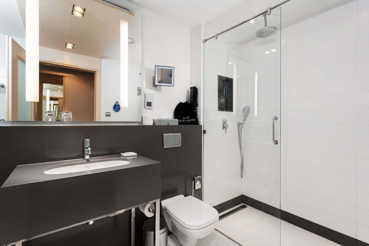 Standard Bathroom Natural Cool_2.jpg