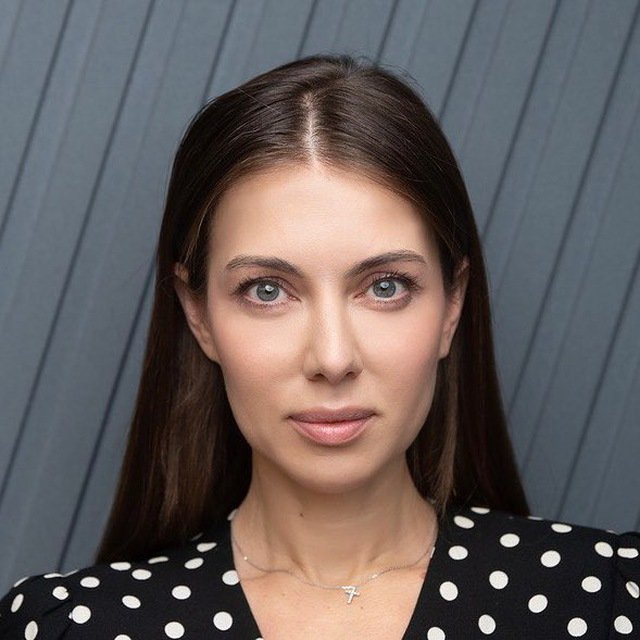 Арутюнова Алина Зурабовна