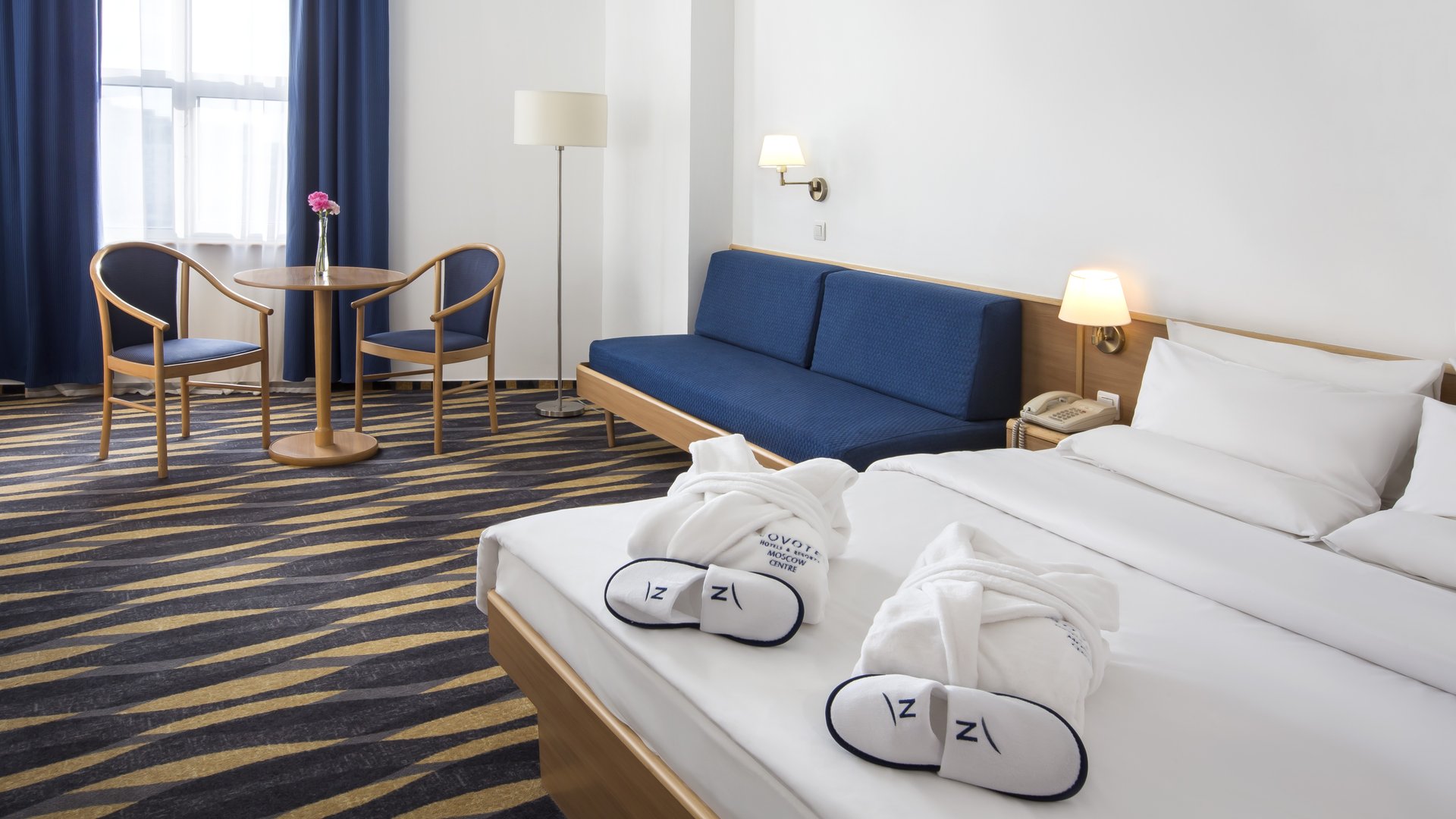 QSB - Superior room with 1 double bed and sofa.jpg
