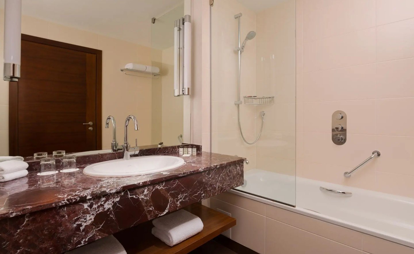 photo_5440817790245268834_w (1).jpg