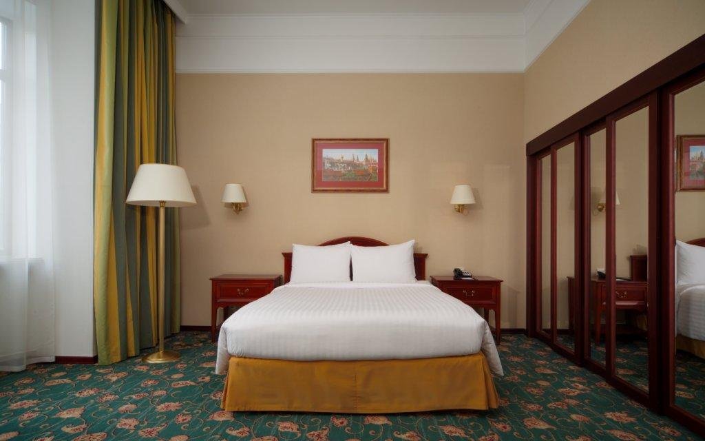 Business Suite.jpg