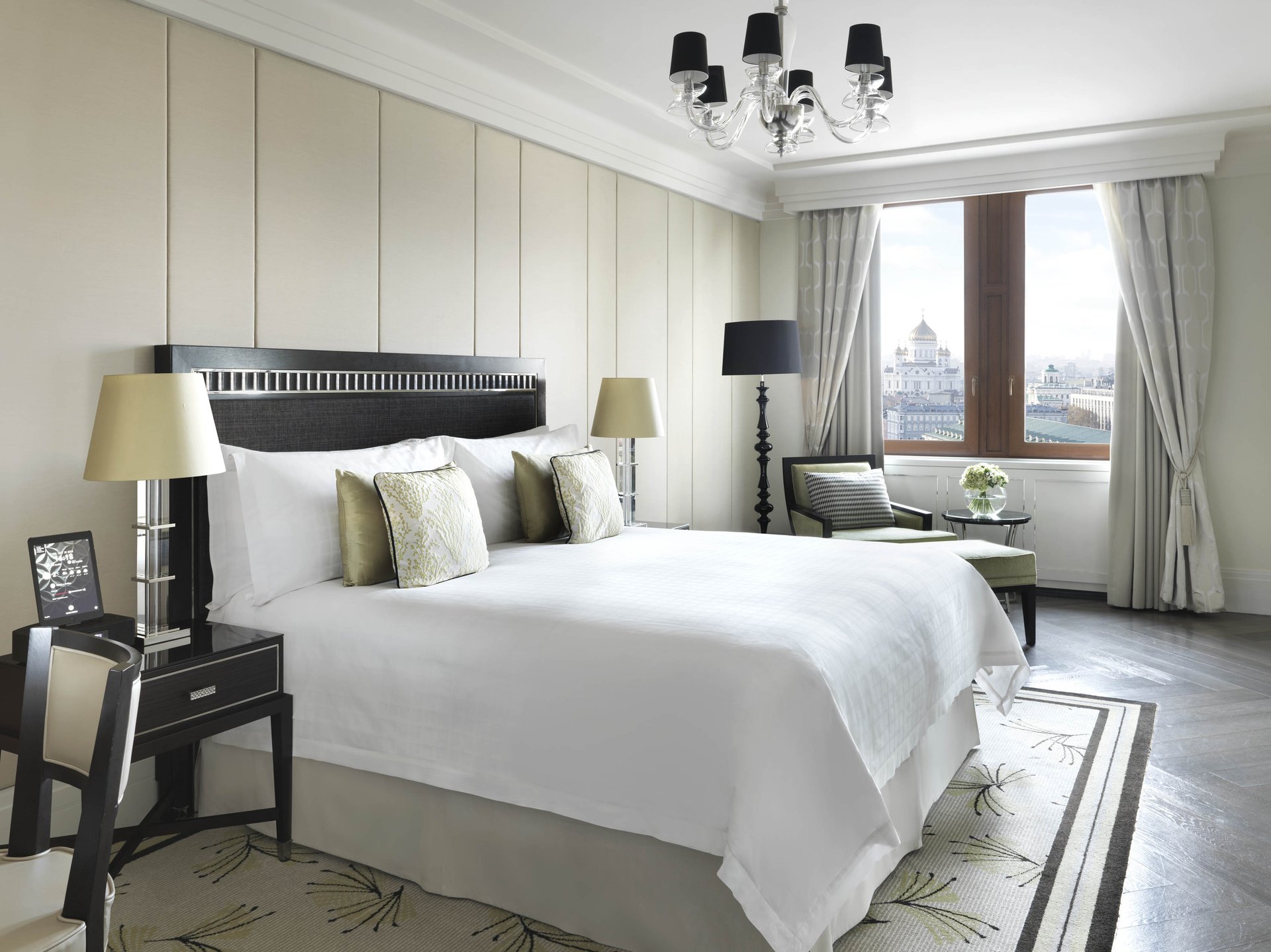 FSM Deluxe Suite Bedroom.jpg