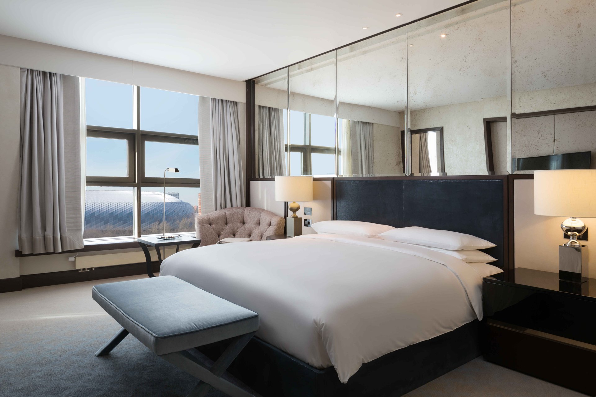 Hyatt-Regency-Moscow-Petrovsky-Park-Diplomat-Suite-Bedroom.jpg