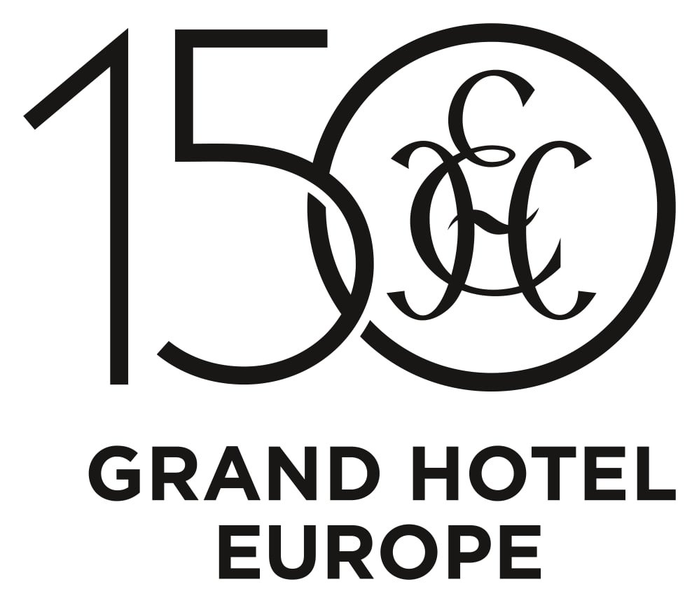 photo_5258127976174390631_y