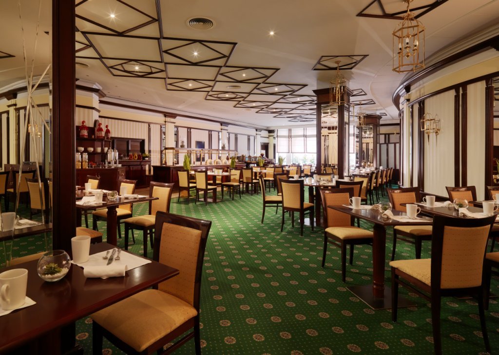 samobranka_restaurant (1).jpg