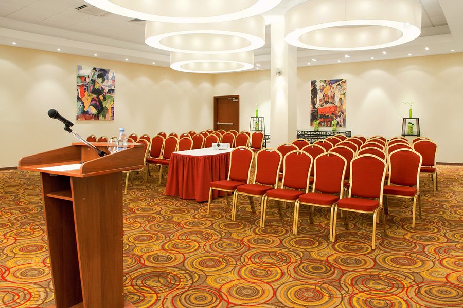 moscow_lesnaya_1_floor_Moscow_theater.jpg