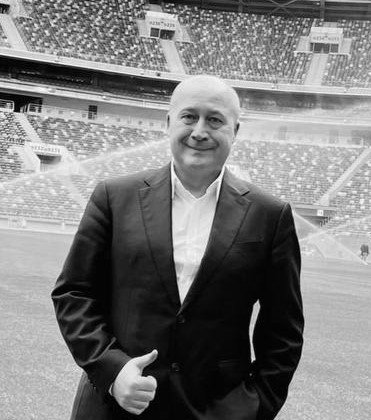 photo_5197576011108187883_y (1)