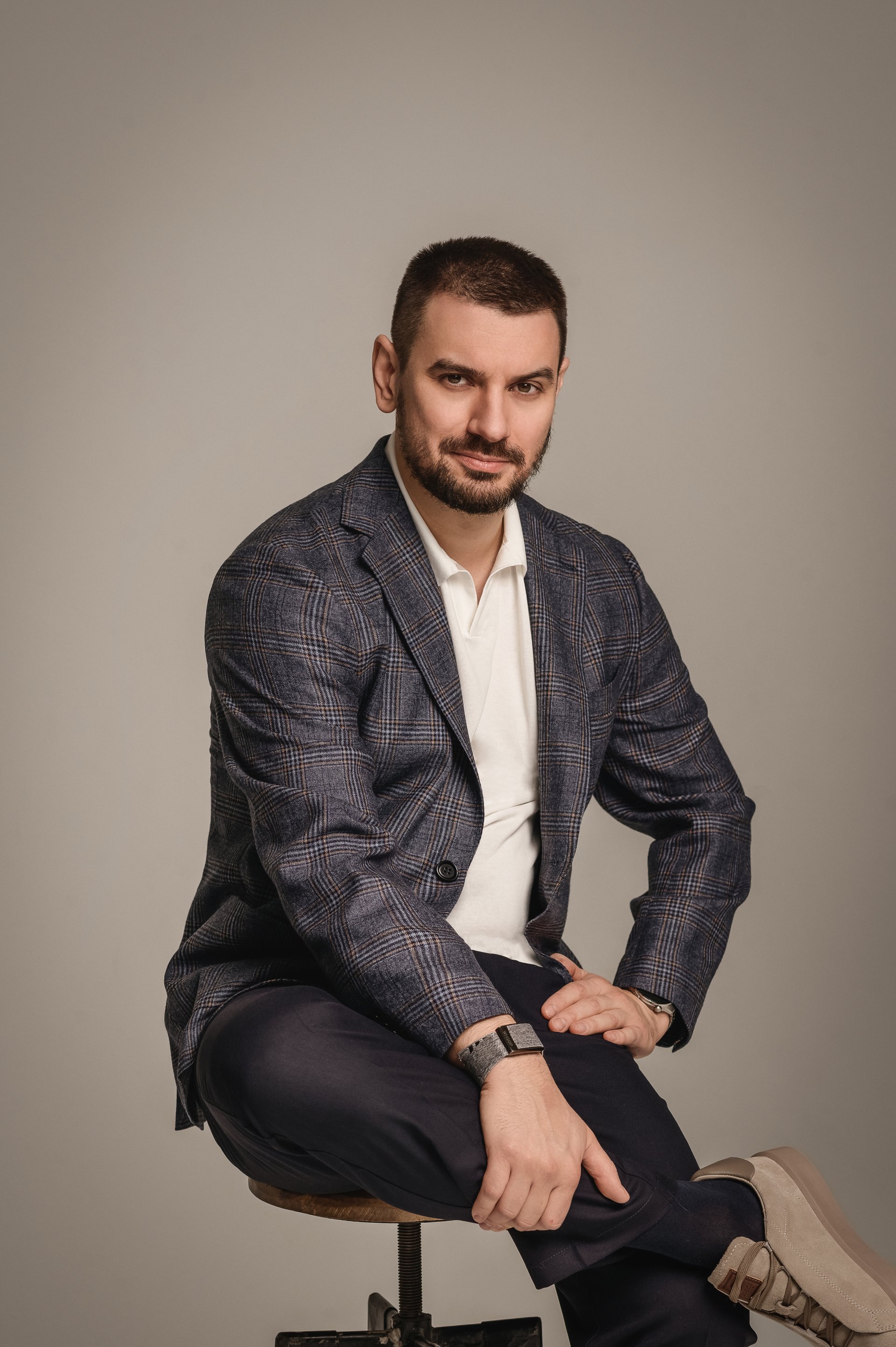 Юрий Акинин