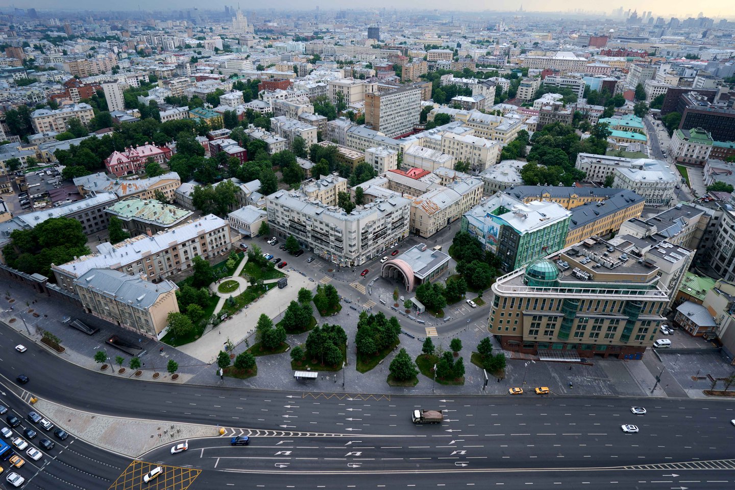 красные ворота