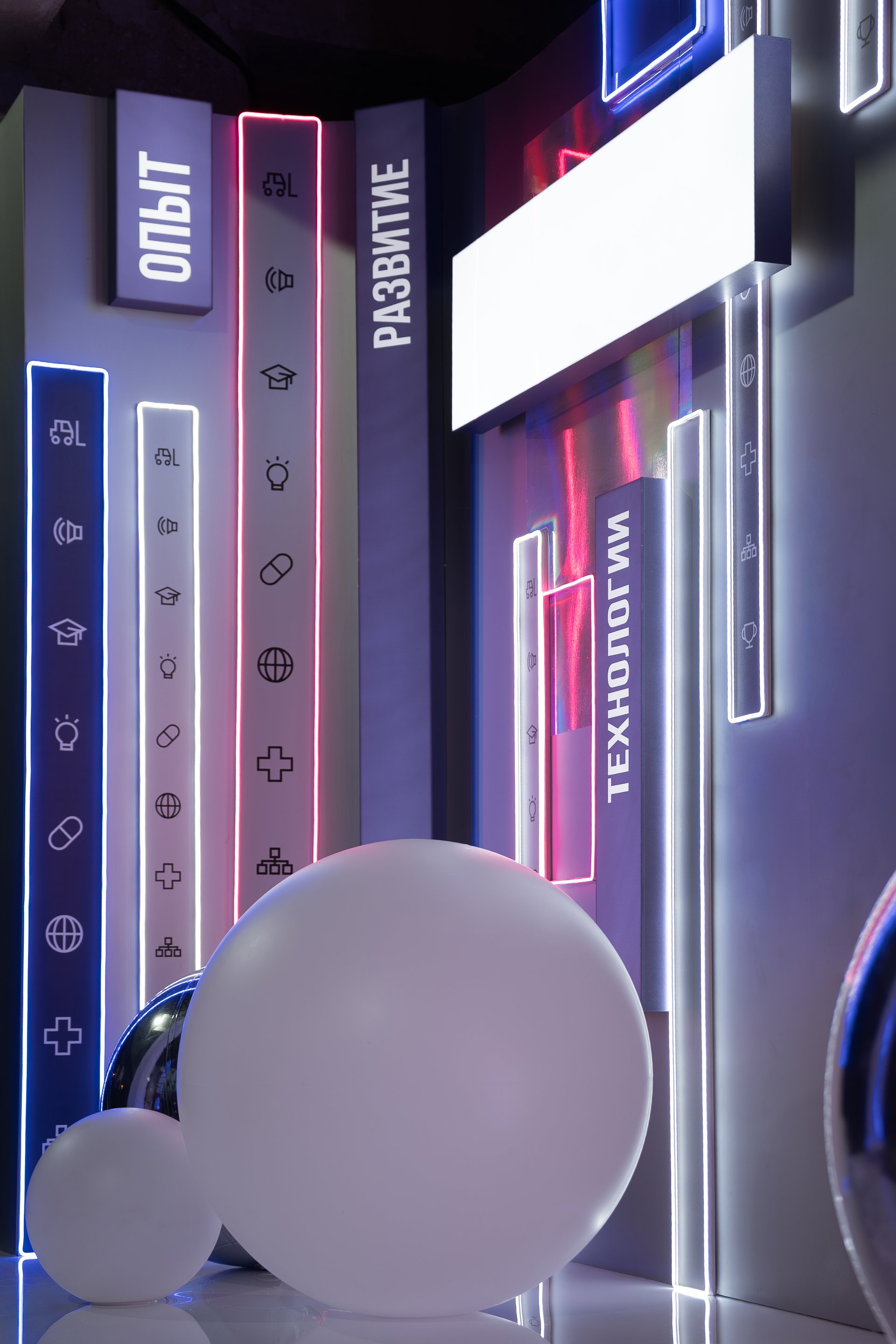 VRV21112531.jpg