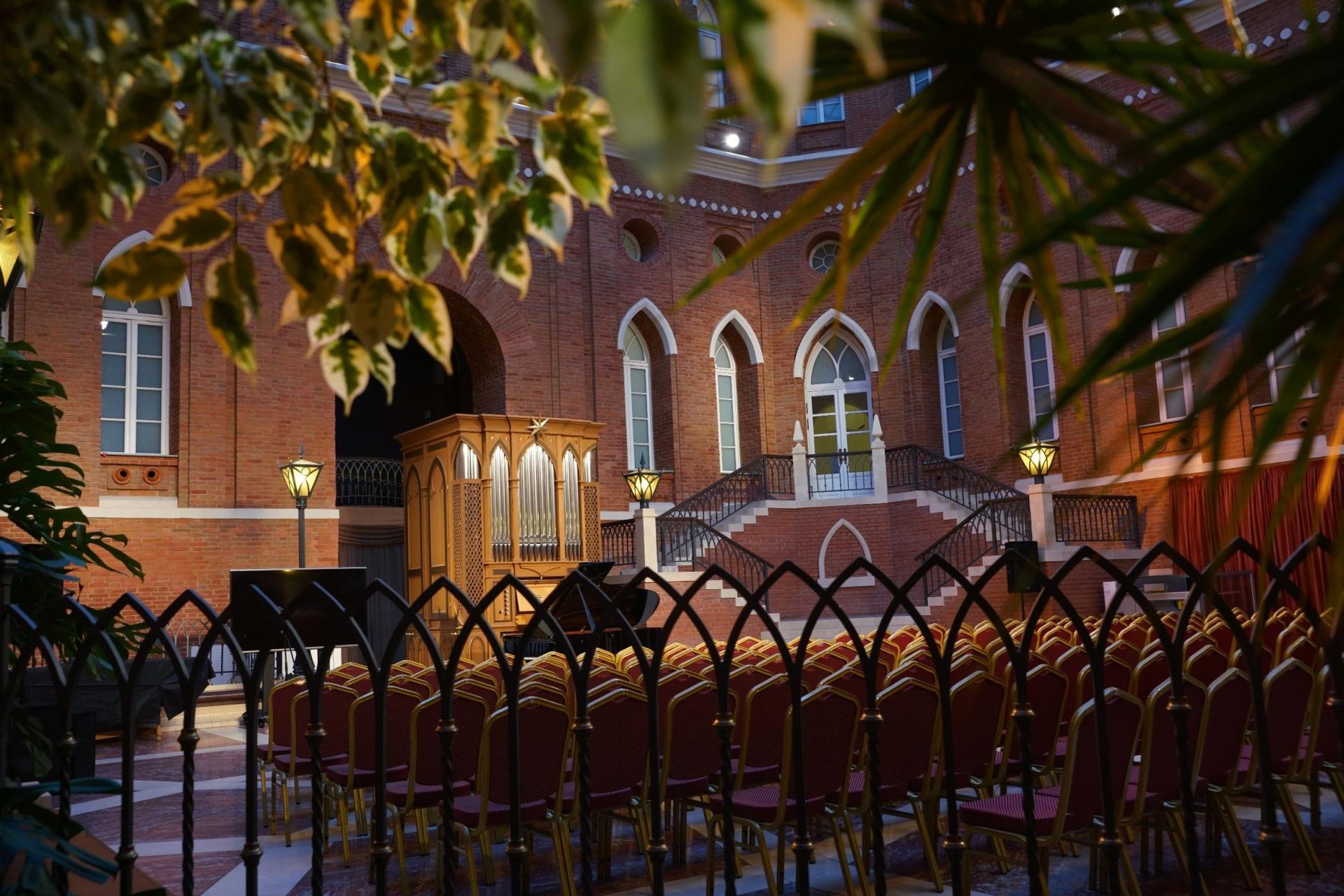 atrium-4.jpg