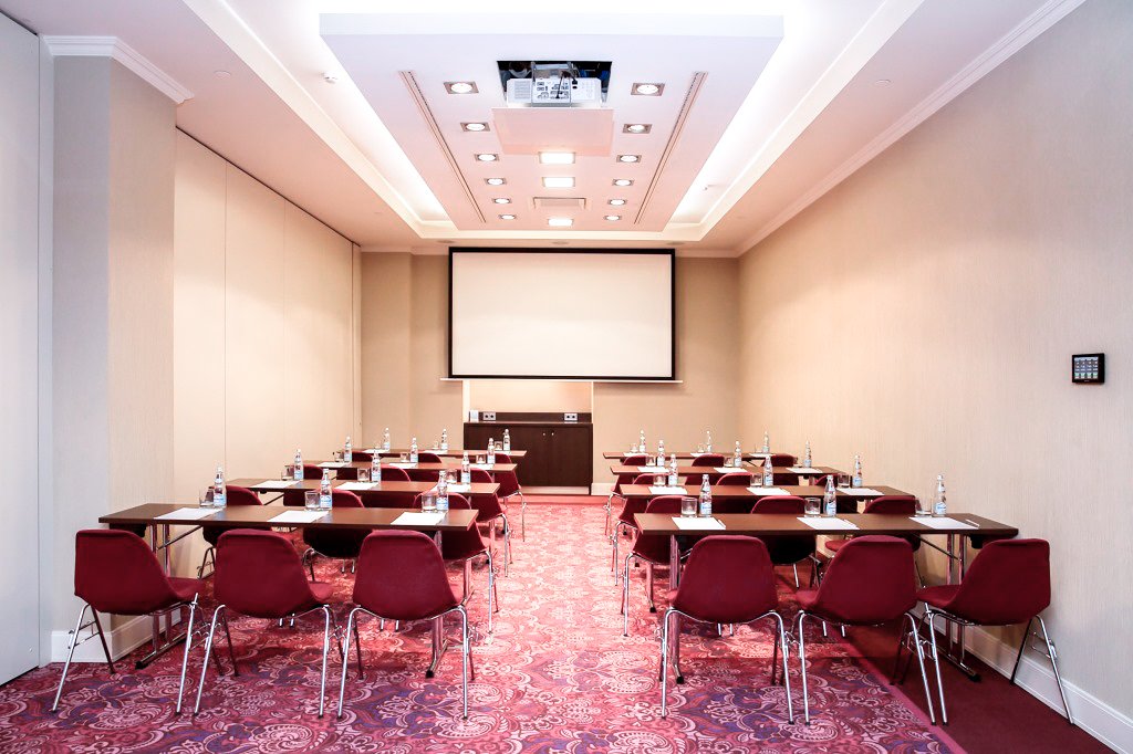Tretyakov B - classroom (3).JPG