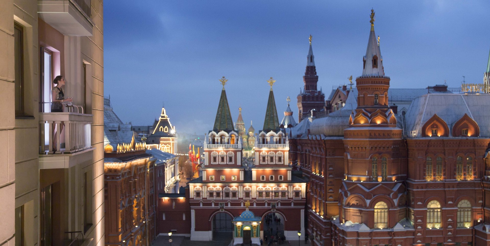 005 Hotel Exterior.jpg
