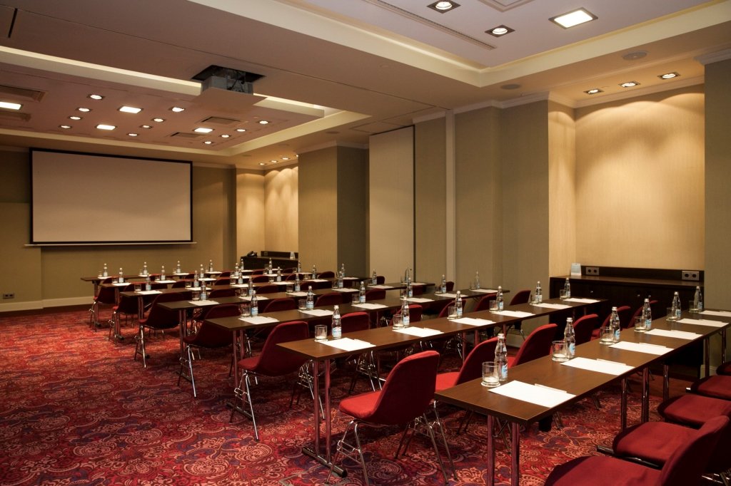 Morozov A+B - classroom.jpg