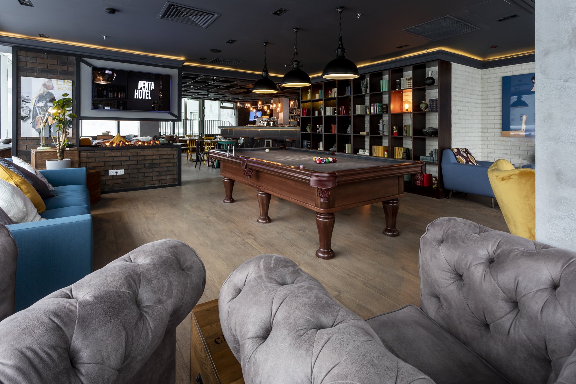 lounge 6.jpg