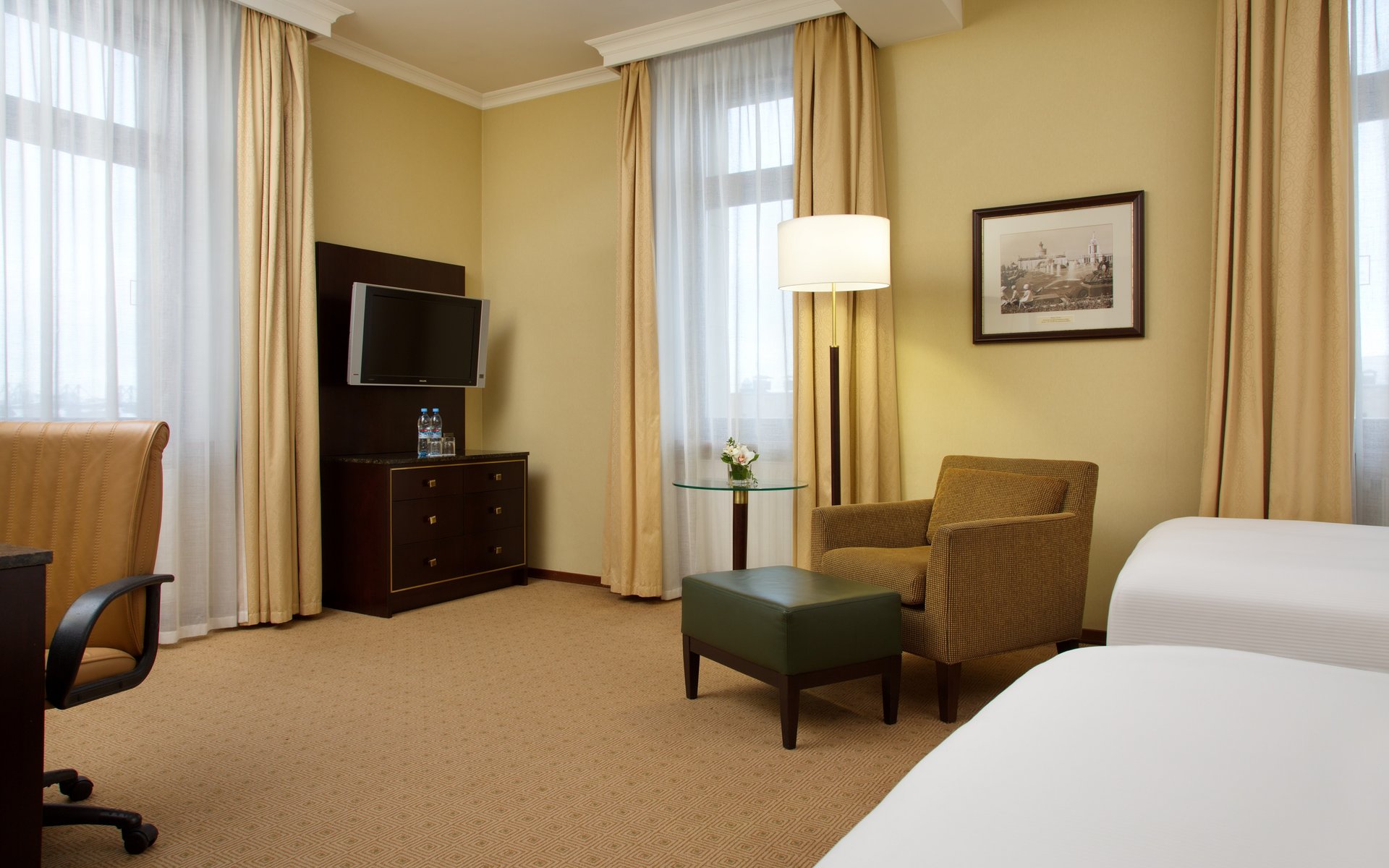twin_executive_Room 615 — копия.jpg