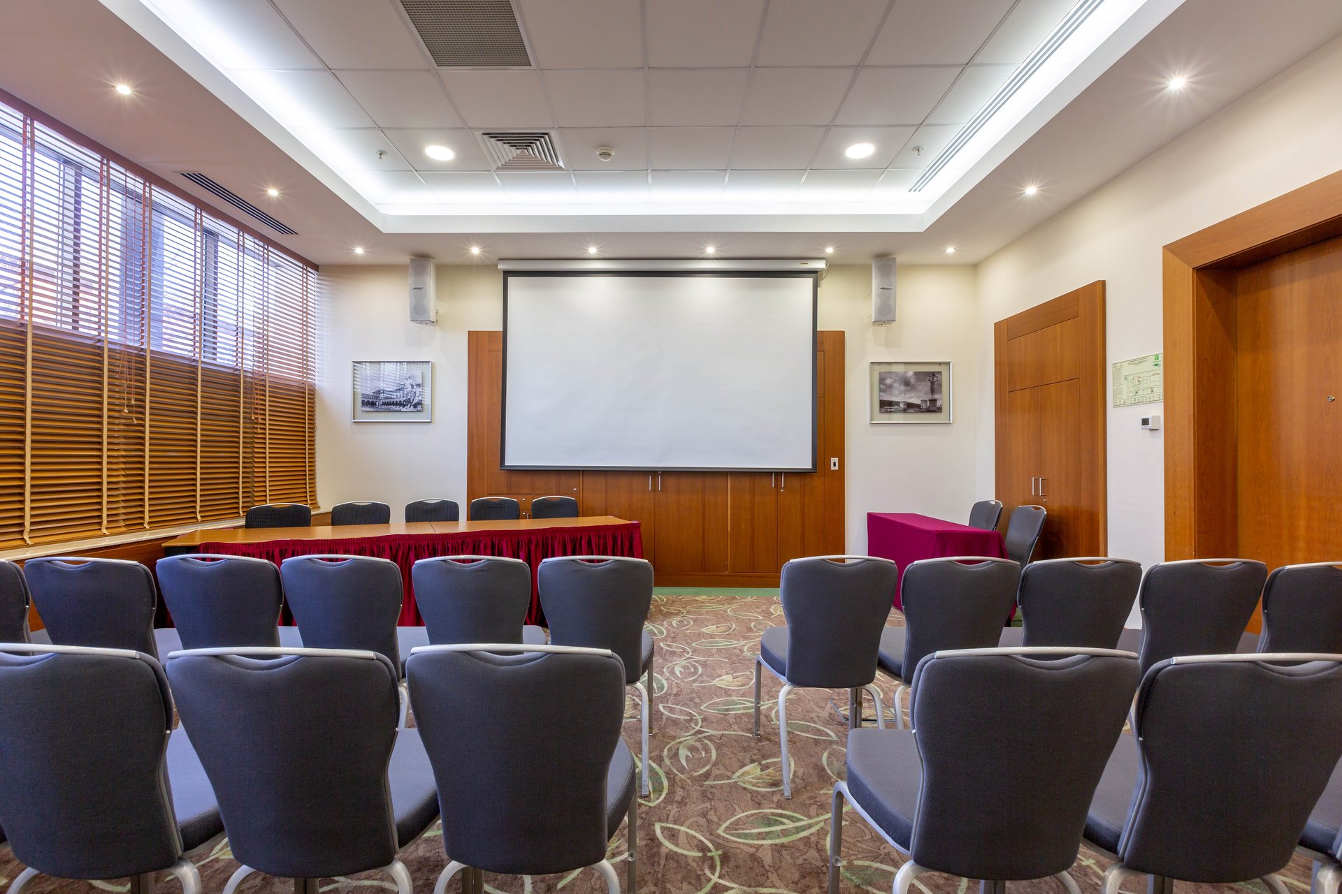 Чистые пруды.jpg