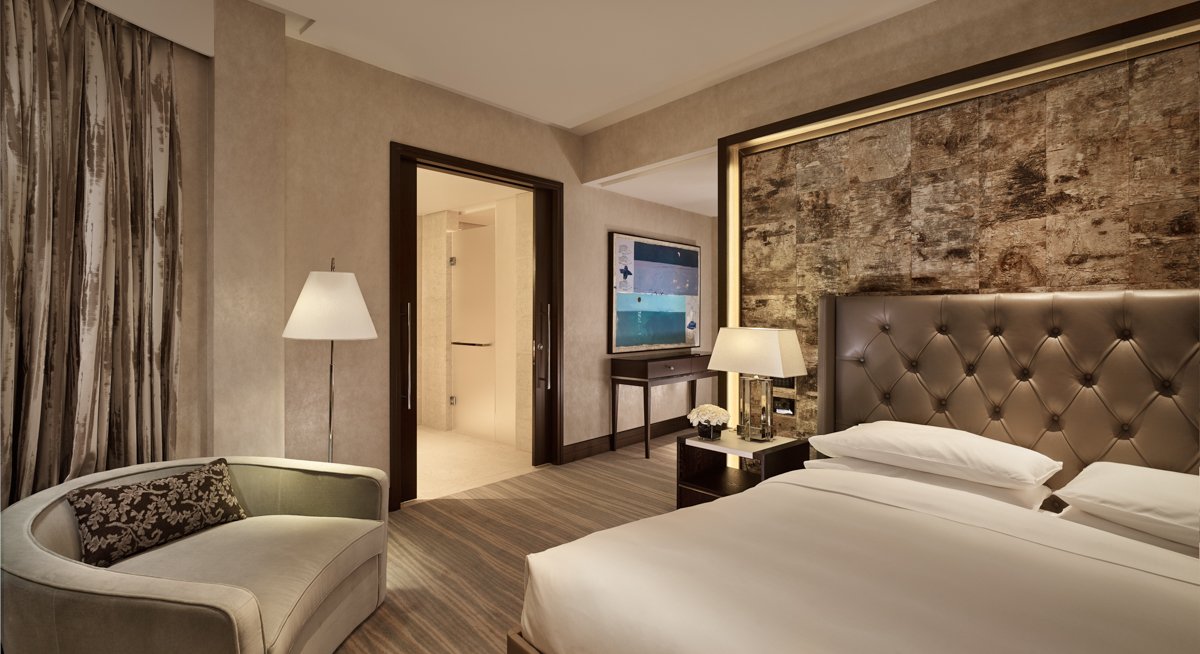 Hyatt Regency Moscow Petrovsky Park - Regency Executive Suite - Bedroom.jpg