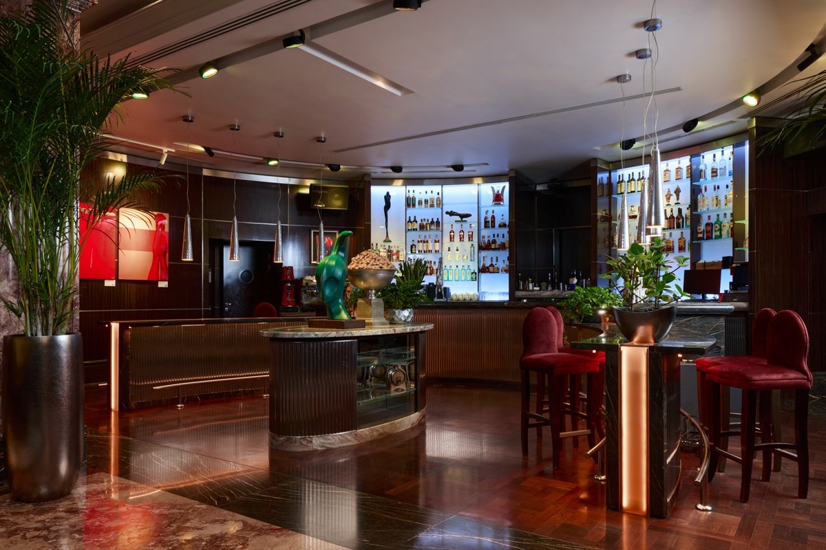 lobby0148.jpg