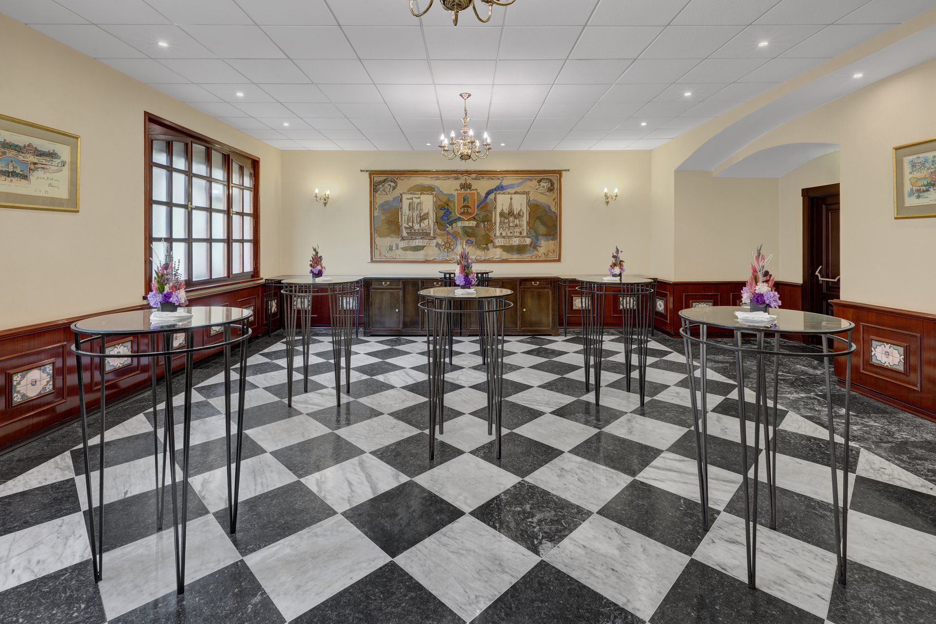 Safmar_Tverskaya_petrovsky_furshet_2024_8.jpg