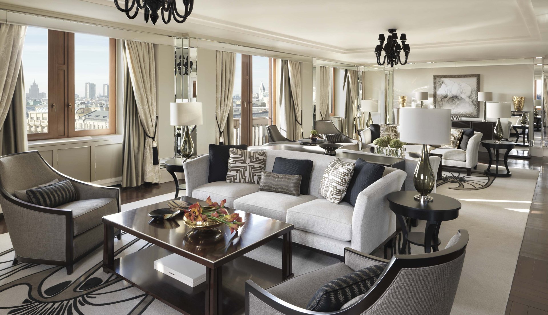 FSM Pozharsky Royal Suite Lounge 1.jpg