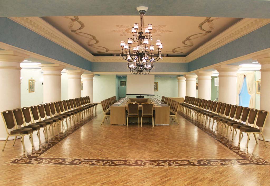 Column Hall Boardroom 1.jpg