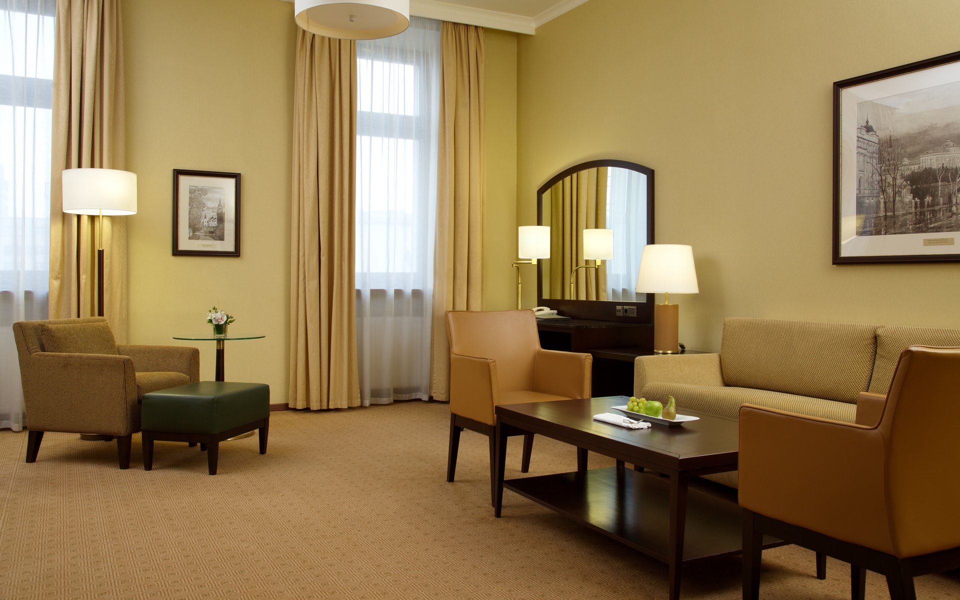 corner_suite_Room 710 — копия.jpg