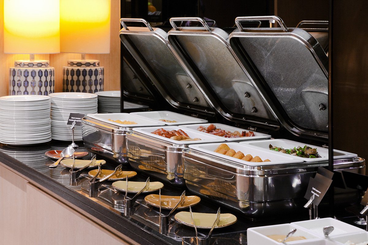 AZIMUTHotelTulskaya_Buffet Breakfast_10.jpg