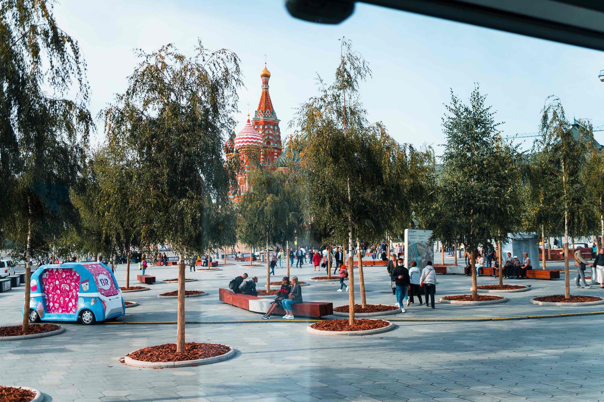 Туристический инфоцентр_Зарядье_1-2