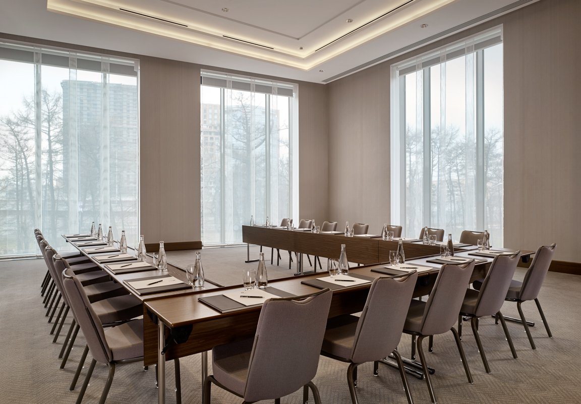 Hyatt-Regency-Moscow-Petrovsky-Park-Meeting-Room-U-Shape-3.jpg
