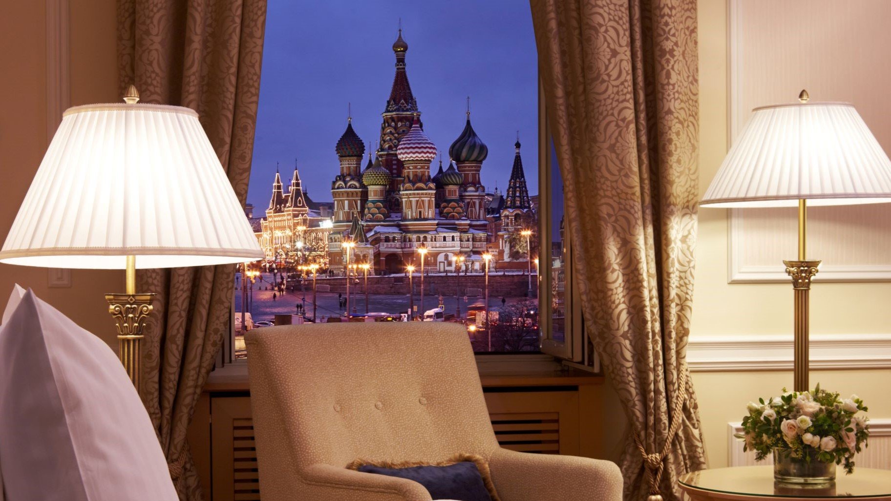 Baltschug_Room_View (1).jpg