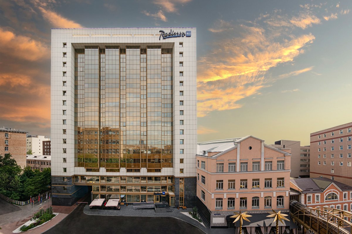 Exterior_2.jpg